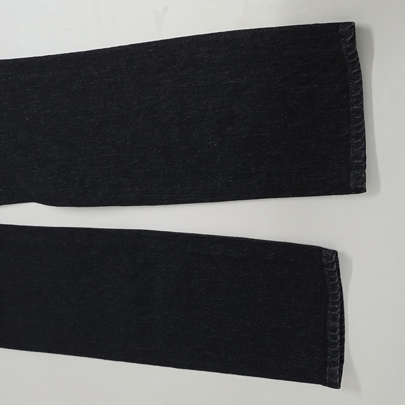 Good American Straight Leg Jeans - Picture 12 of 12